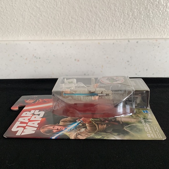 2015 Hasbro Disney Star Wars Luke Skywalker Action Figure - Picture 5 of 9